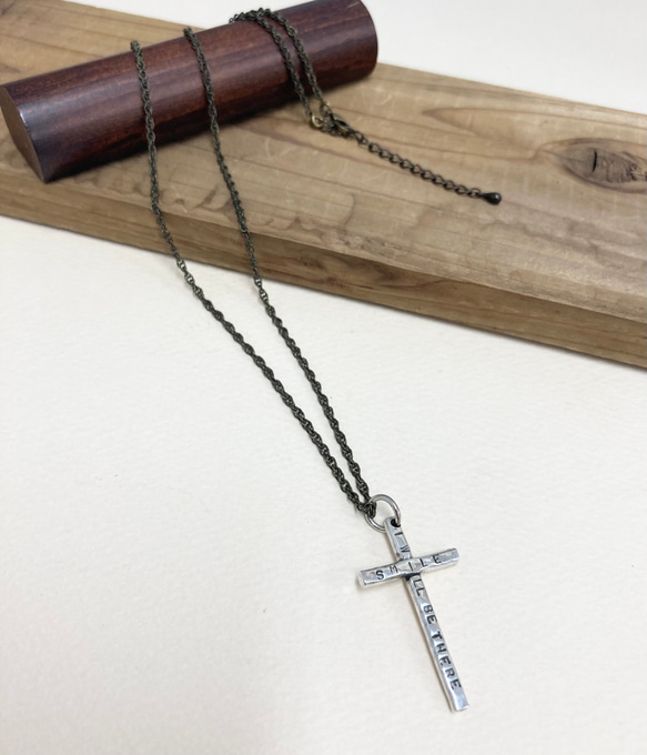 促銷價 ★ 3 件套 ❤️ 雕刻十字架項鍊和手鍊（黃銅和銀） 第12張的照片