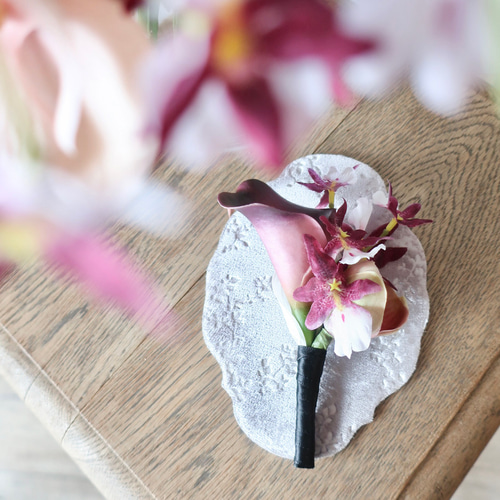 胡蝶蘭ウェディングブーケとブートニア Tata8】ウェディングブーケ/ブートニアセット 胡蝶蘭 白無垢 着物 和装