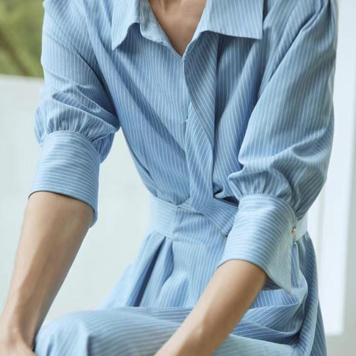 アドーア　ストライプ柄 ベルト付きロングワンピース アドーア ストライプ柄 ベルト付きロングワンピース セール