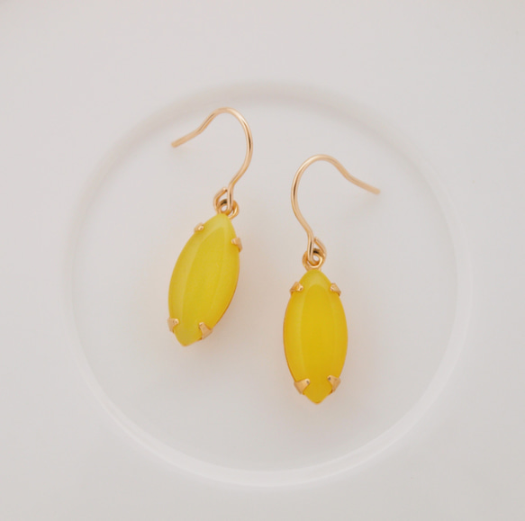 14kgf Vintage Yellow Rhinestoneピアス 4枚目の画像