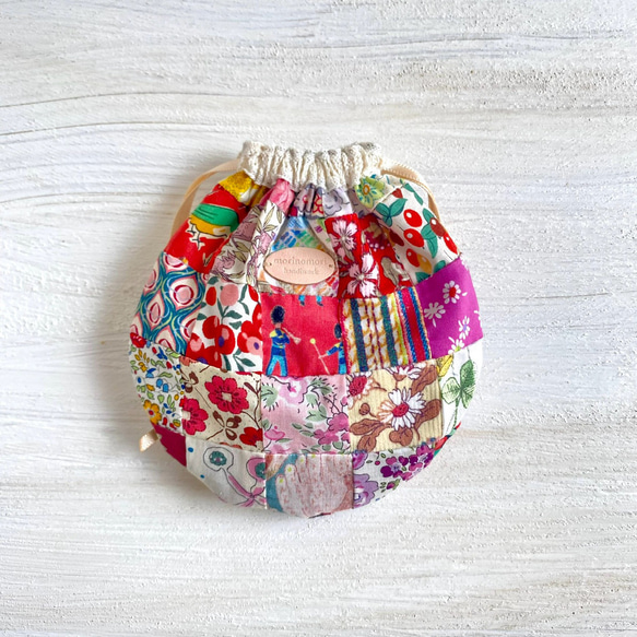 2K-6　ハニーチューン♥巾着袋　ピンクス　pinks  パッチワーク 2K-6 ハニーチューン♥巾着袋 ピンクス pinks パッチワーク 2025年最新