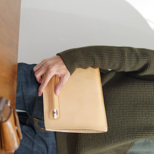 iPadケース 本革 ヌメ革 ナチュラル 生成り タブレット apple