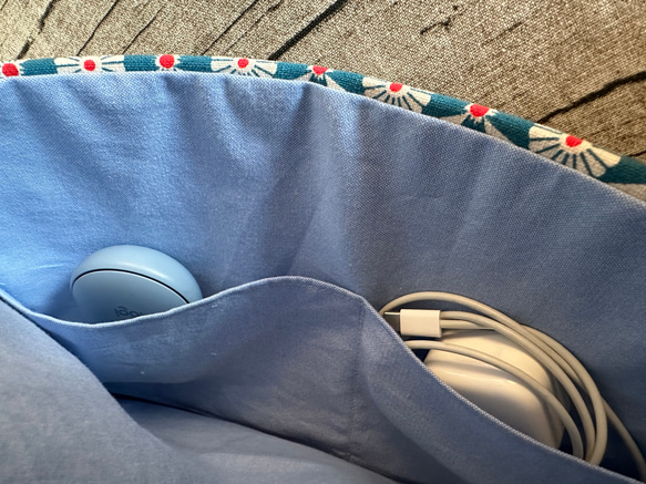 英國製作 深藍紅茶花躲貓貓 筆電套 PC case switch iPad 平板電腦保護套 第4張的照片