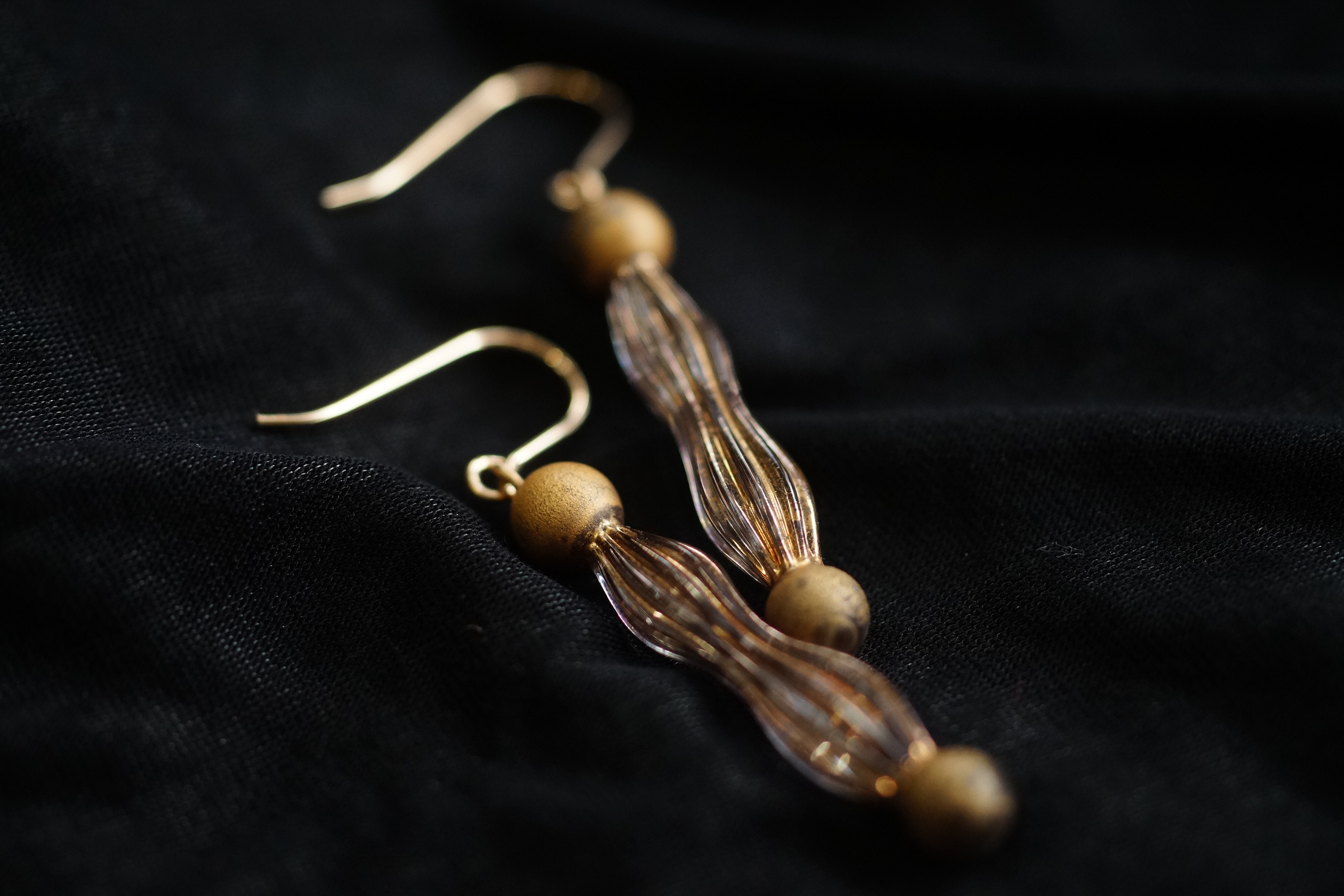 ガラスピアス 玉響　アンティーク