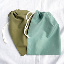 【くすみピンク】ひとりで着れるシンプルなキッズエプロン　子供エプロン　エプロンセット　三角巾　巾着袋 15枚目の画像
