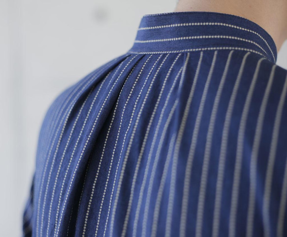 Long Farmers Shirts stripeインディゴ抜染シャンブレーロングファーマーズシャツ 5枚目の画像