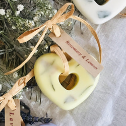 aba69bcba87481594d39646ad8f17b