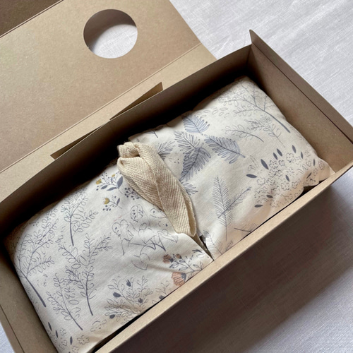 米ぬか玄米カイロ温活(795)肩こりさん用アートフラワーよもぎorローズマリー 米ぬか玄米カイロアートフラワーBlack北欧調よもぎorローズマリー入り