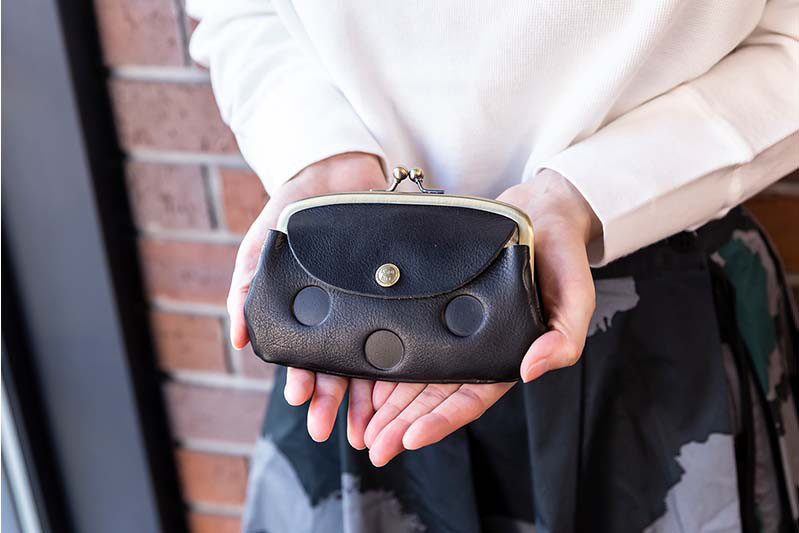 ADMJバンダナ柄がま口ウォレット 財布 A.D.M.J. Accessoires De Mademoiselle ADMJ バンダナ柄プリント