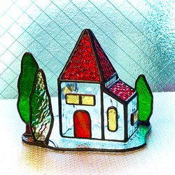 赤いとんがり屋根のお家　ステンドグラス 1枚目の画像