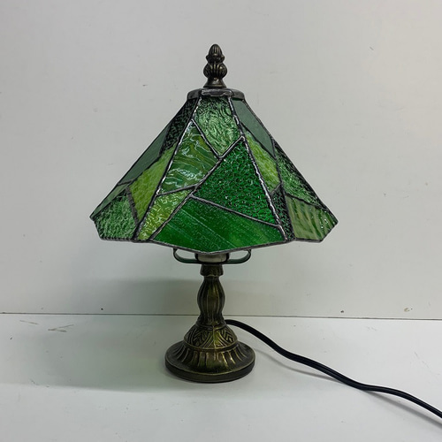 色彩緑のランプ」緑のステンドグラス グリーン 卓上ランプランプ