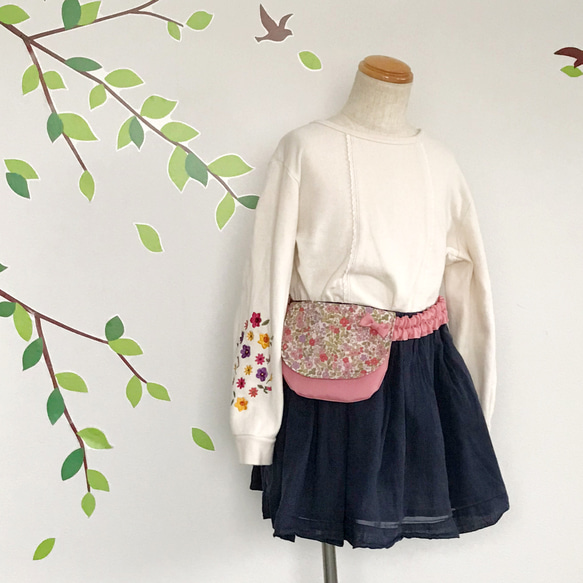 撥水ナイロン【ウエストゴム】花柄の移動ポケット（ピンク）女の子 11枚目の画像