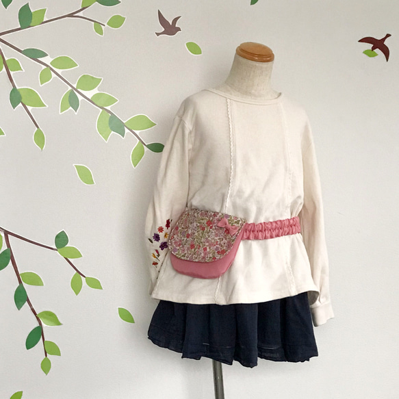 撥水ナイロン【ウエストゴム】花柄の移動ポケット（ピンク）女の子 10枚目の画像