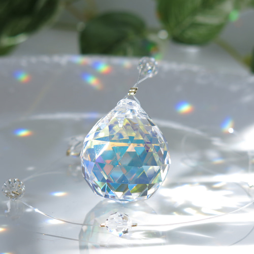 リニューアル☆5連☆オーロラに輝く クリスタルサンキャッチャー