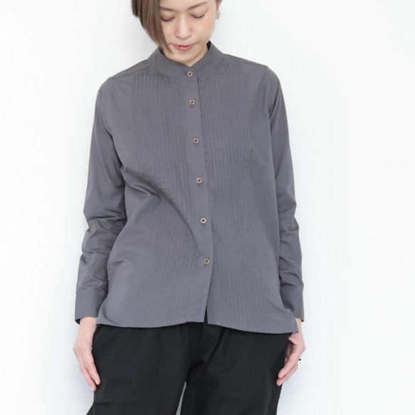 Pintuck band collar shirt / gray 7枚目の画像