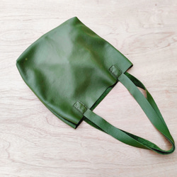 【イタリアンレザー】一枚革のクラフトマントートバッグ（A4/シンプル/メンズ/レディース/プレゼント/A4）グリーン 4枚目の画像