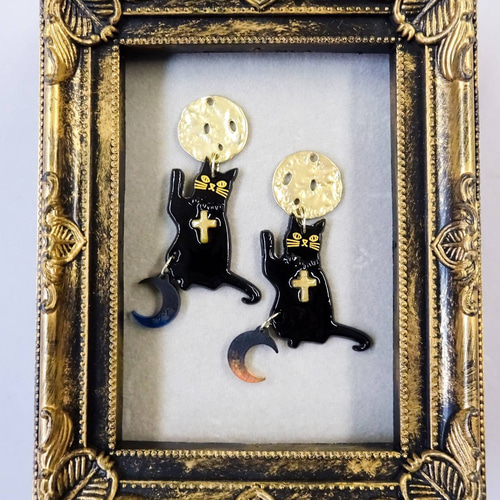 月に願いを 黒猫とお月さま ピアス イヤリング 黒ネコ ねこ cat 大ぶり