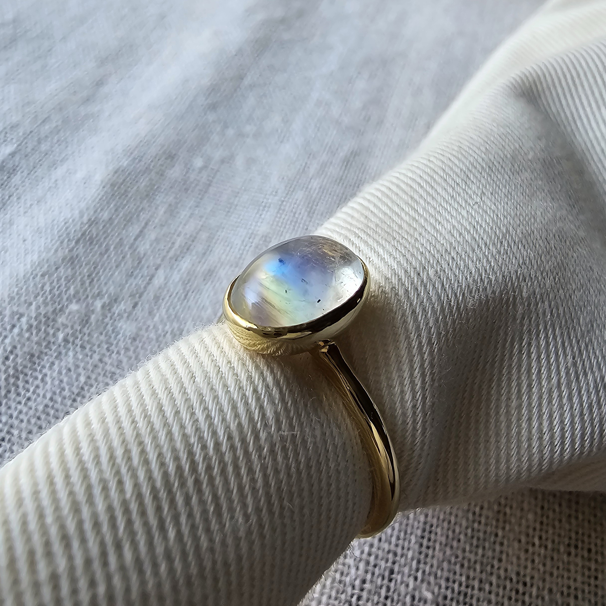 No.089    ムーンストーンリング