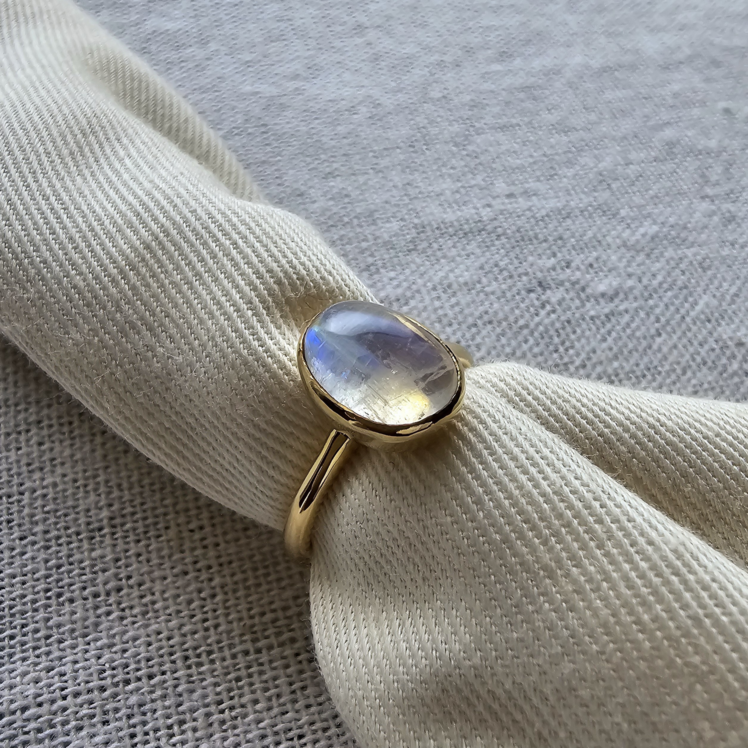 No.090    ムーンストーンリング