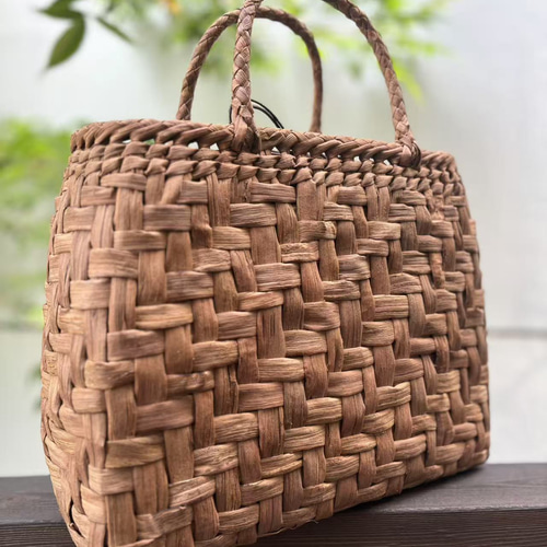 山葡萄カゴバッグ　国内産　太ひご編み　巾着袋付き 山葡萄 編み 籠 かご バッグ コンパクト 巾着 手作り 内ポケット