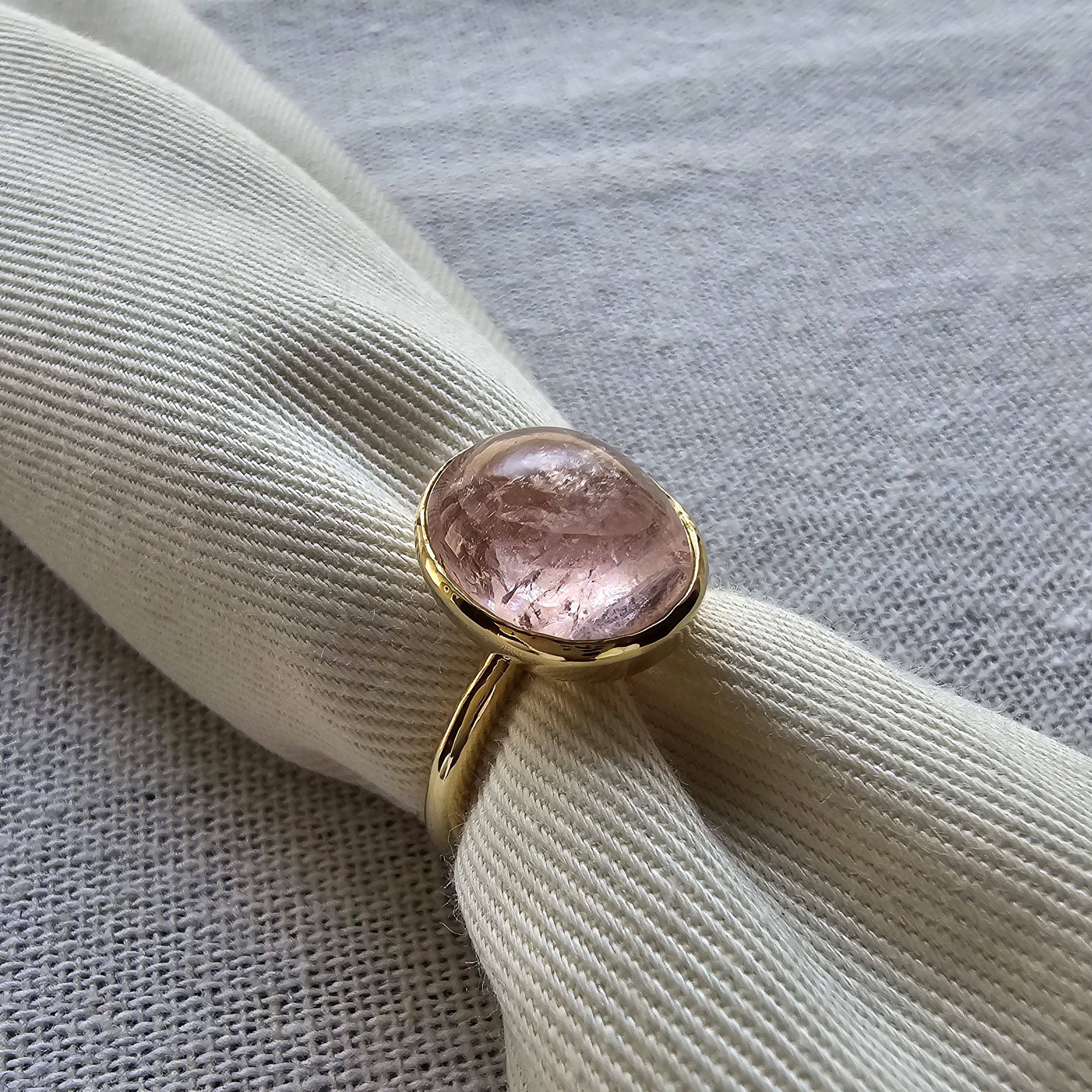 No.104    モルガナイトリング 28,120円