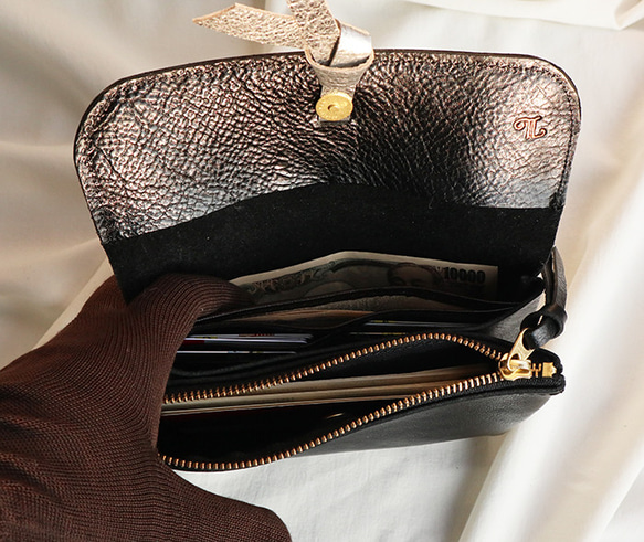 リボン付き大きな２層の長財布/黒レザー財布にシルバーリボン/gift-black-silver 3枚目の画像