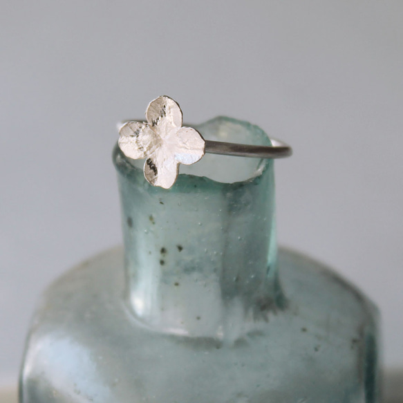 三葉草戒指 第14張的照片