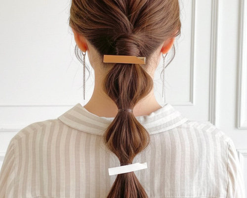 ♥️200【2点で800円】レザー ヘアクリップ ① ヘアピン 本革 ヘア