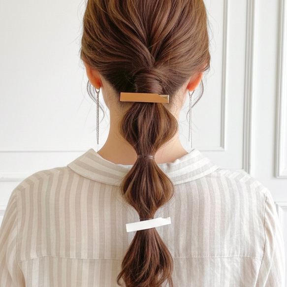 ♥️200【2点で800円】レザー ヘアクリップ ① ヘアピン 本革 ヘア