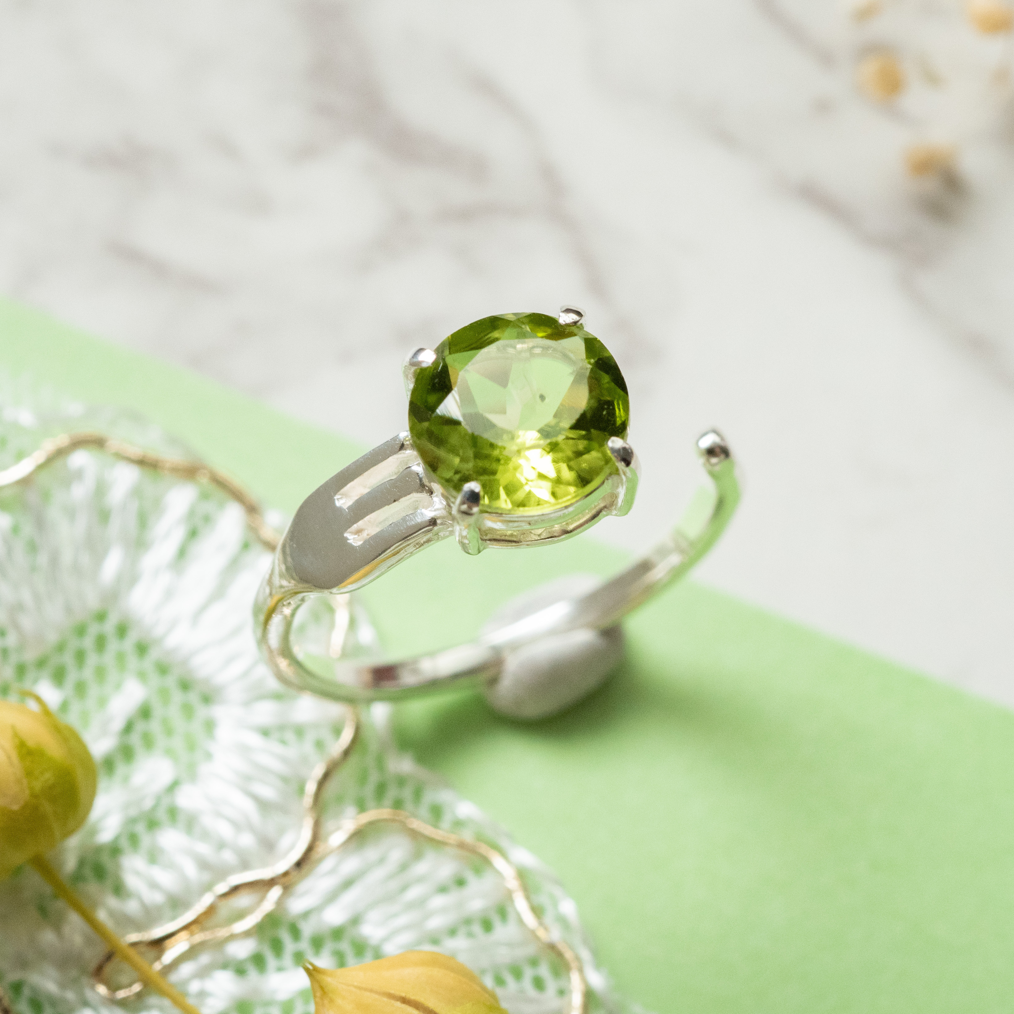 【受注】ペリドットのフォークリング SV925