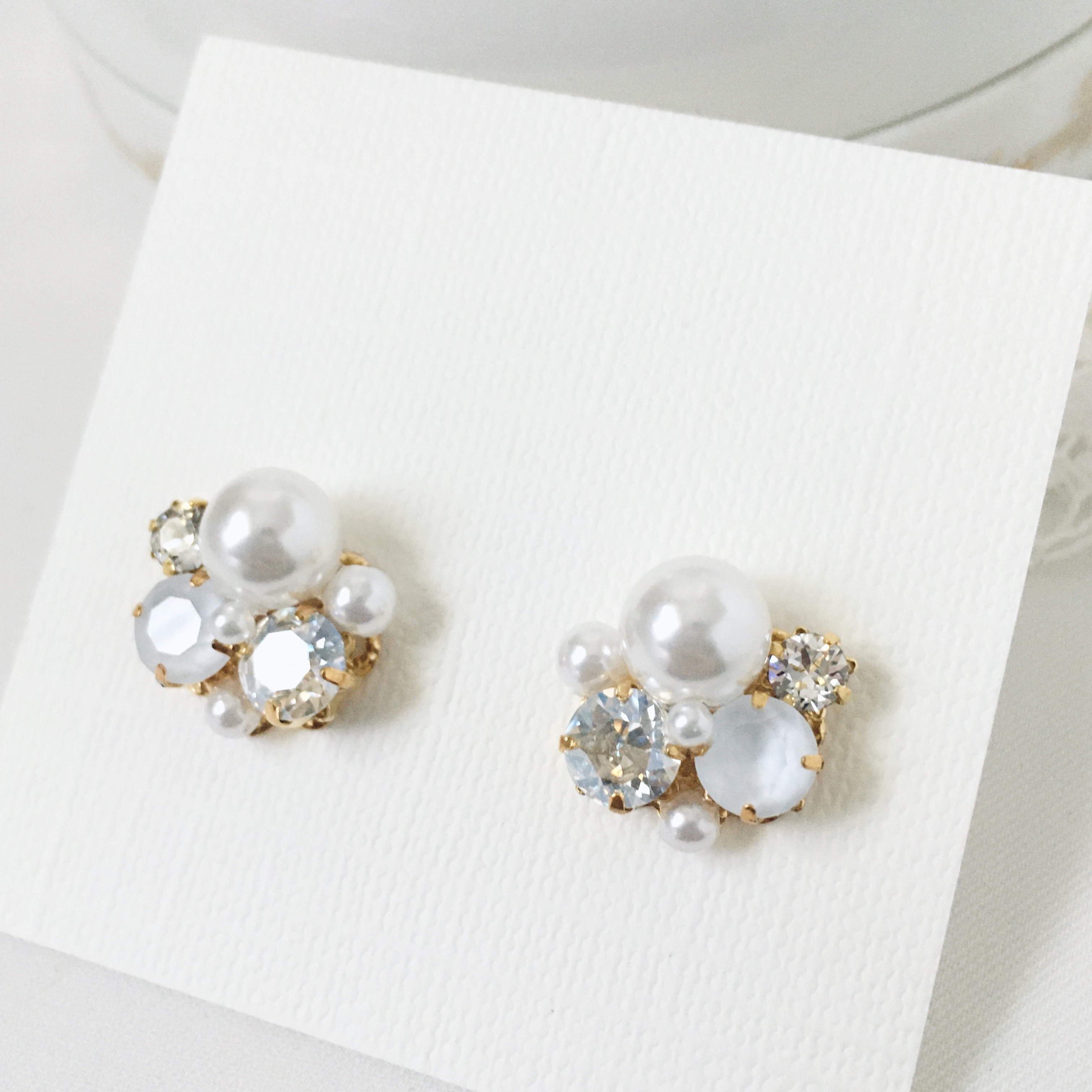 ♡ハンドメイド♡ビジューピアスイヤリング№751アメジスト CLASSYwedding掲載商品】ビジューピアス-jewel- | ziziaccessory