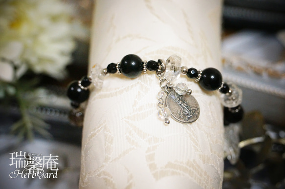 【ミニチャーム・大天使ミカエル（いぶし銀×聖母）】ブレスレットチャーム、携帯ストラップ、ペンダントトップ等に 5枚目の画像