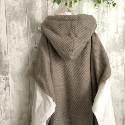 春秋冬モカガゼルシャギーニットフード付きポンチョ その他トップス