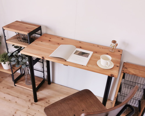 ハンドメイド 未使用 無垢材のデスク ライトブラウン100×50cm 45a744c38384671a54c72a62dfab11