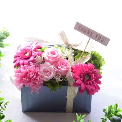 プリザーブドフラワー(ピンク系) フラワーボックス 感謝 母の日 お祝い
