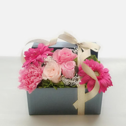 プリザーブドフラワー(ピンク系) フラワーボックス 感謝 母の日 お祝い