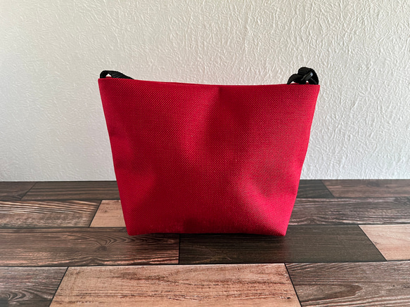 シンプルで軽量、丈夫なミニショルダーバッグ（コーデュラナイロン1000