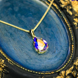 ペアシェイプカット　雫型オーストリアクリスタルガラスのネックレス【オーロラ裏フォイルなし】　～金具の色が選べます～ 9枚目の画像