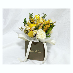 【選べるメッセージ】Greeting box bouquet 【期間限定ミモザ】 1枚目の画像