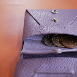 イタリアンレザーで作った【コンパクトな二つ折り！レザーミニウォレット：iris】革 ミニ財布 コンパクト財布 6枚目の画像