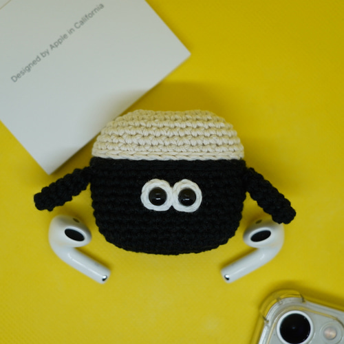 AirPods　エアポッツ　第3世代 Amazon.com: Apple AirPods (3rd Generation) Wireless Ear Buds
