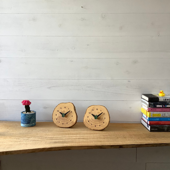 (左)イチョウ  (右)イチョウ　森の置き時計 1枚目の画像