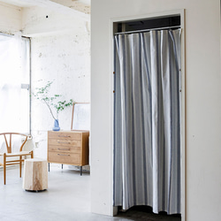 自然素材 リネン混 たてストライプ 間仕切り 「モーニネイビー