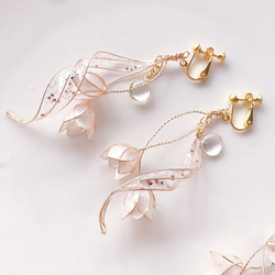 ディップアート　ふろれすた　蝶　ピアス 40 #ディップフラワー #ディップアート #アメリカンフラワー
