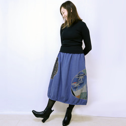 SALE☆草木染め、手描染め刺繡入りコットンバルーンスカート、ブルー1、フリーサイズ 2枚目の画像
