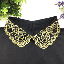 ペトラ【PETRA】付け襟　付けカラー フラワー刺繍つけ襟　ゴールドフラワーつけ襟 1枚目の画像