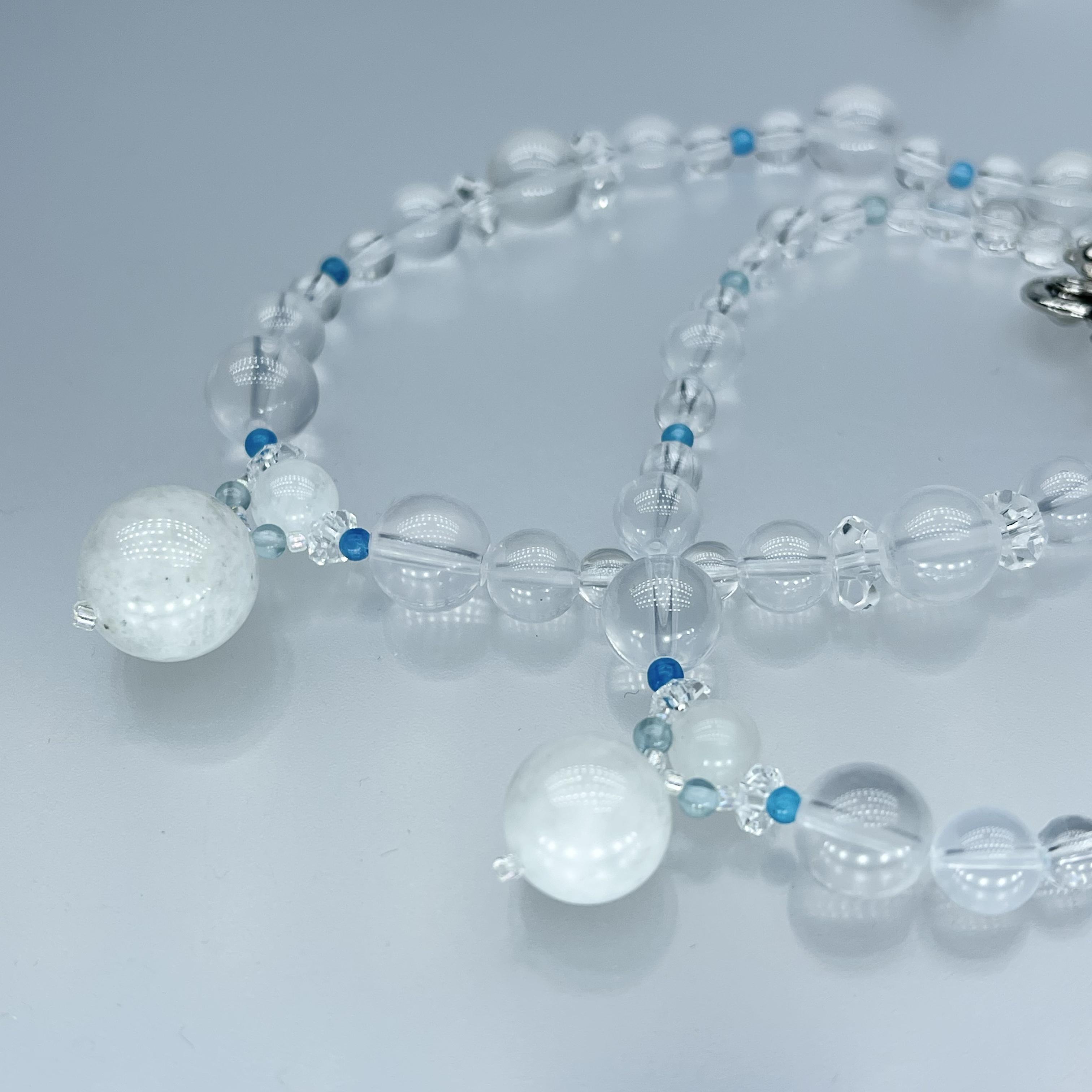 天然石 レインボームーンストーン ミルキークオーツ アパタイト 水晶 ネックレスとブレスレットのセット　Mサイズ