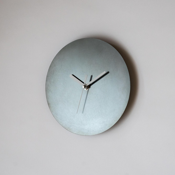 【受注製作】壁掛け時計−タイプ1/真鍮黒染め　minimal clock<DISK-type1>/brass black 2枚目の画像