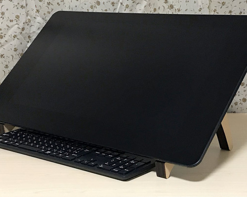 Cintiq Pro 24 直立スタンド 90度～60度角度調節可能 新発売！Cintiq Pro 24 直立スタンド 90度～60度角度調節可能
