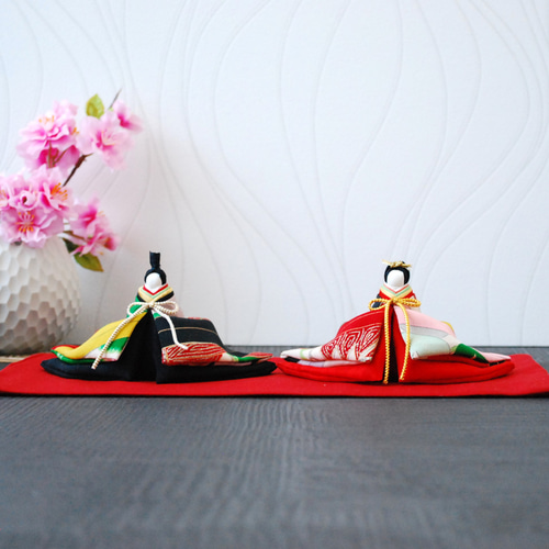雛人形 雛祭り ハンドメイド 手作り 一点物 市松人形 古布 縮緬 雛人形 雛祭り ハンドメイド 手作り 一点物 市松人形 古布 縮緬 【公式